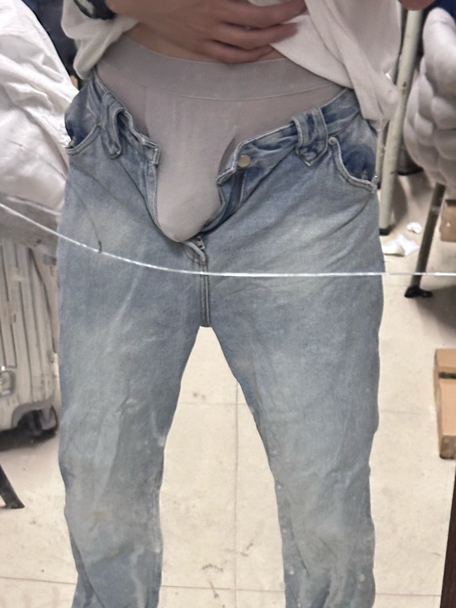 今天没漏鸡鸡 #男大学生 #宿舍 #肉棒 #原味