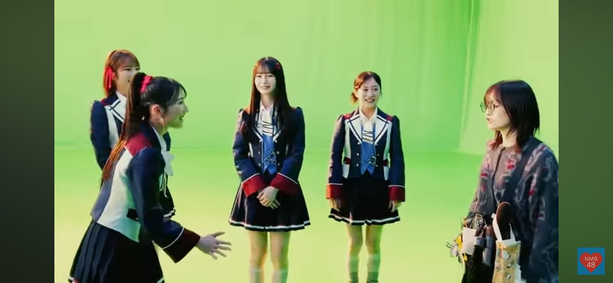 NMB48の新曲MVのメイキング映像に彩ちゃんが❣️
スタッフ姿😆

呼ばれたのかどうかは分からないけれど、卒業してもう6年半くらい経つのに「NMB愛」は相変わらずですね🥹

こういうところも好きだなぁ😘

youtu.be/aKuTWALMVCI?si…

#山本彩 
#NMB48 
#チューストライク