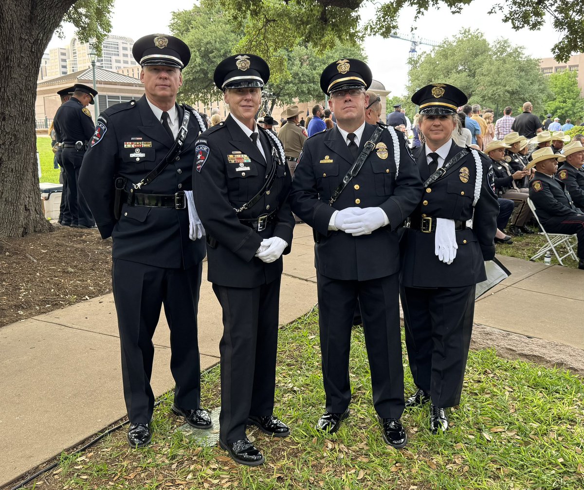 Arlington Police Association tweet media