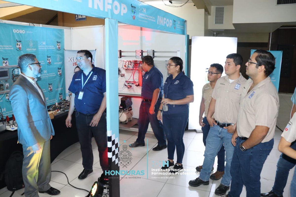 infopoficial's tweet image. 🚀 Jóvenes capacitados, futuro asegurado.
INFOP brilló en el Bazar Tech 2025, impulsando la innovación y la formación técnica en Honduras. 🌐🎯
#INFOP #TalentoDigital #FormaciónQueTransforma