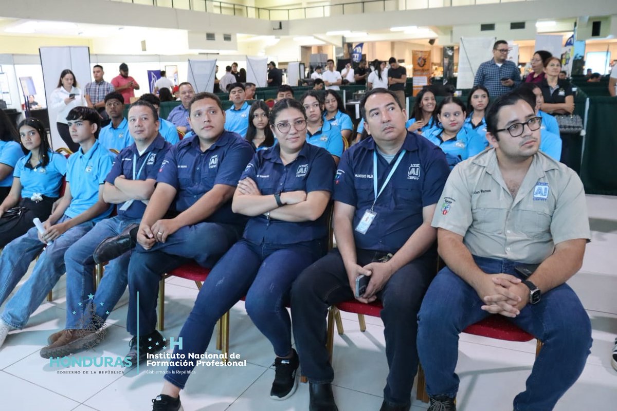 infopoficial's tweet image. 🚀 Jóvenes capacitados, futuro asegurado.
INFOP brilló en el Bazar Tech 2025, impulsando la innovación y la formación técnica en Honduras. 🌐🎯
#INFOP #TalentoDigital #FormaciónQueTransforma