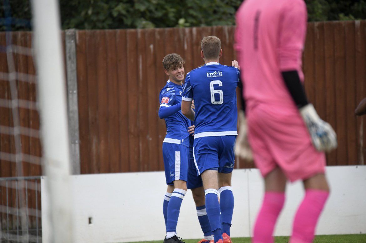 Charlie Castle tweet media