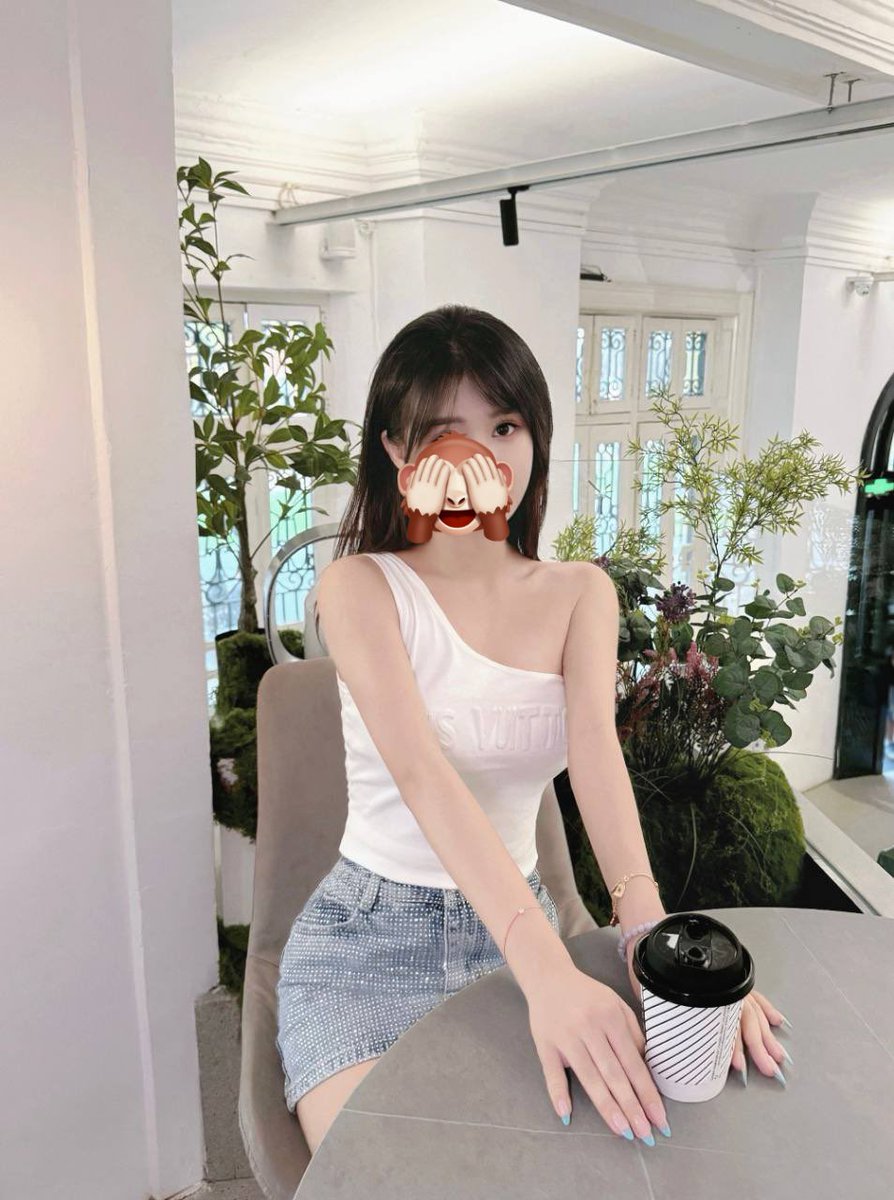 ✨今日优选
粤A 广州 #外围 
🌹170 95 D
纯天然D蜜桃臀前凸后翘s型身材皮肤光滑雪白 吹弹可破
温柔可爱可盐可甜真人真照
 
已过大V认证@GaecMax @DaecMax 

🚪88R（永久使用）可用于总价抵扣
首次咨询下单免中介费
🛰️: YYY_h041 🐧: 931547102
✈️: https://t.co/JpKpV4rbFH https://t.co/I7VJOrHVw4