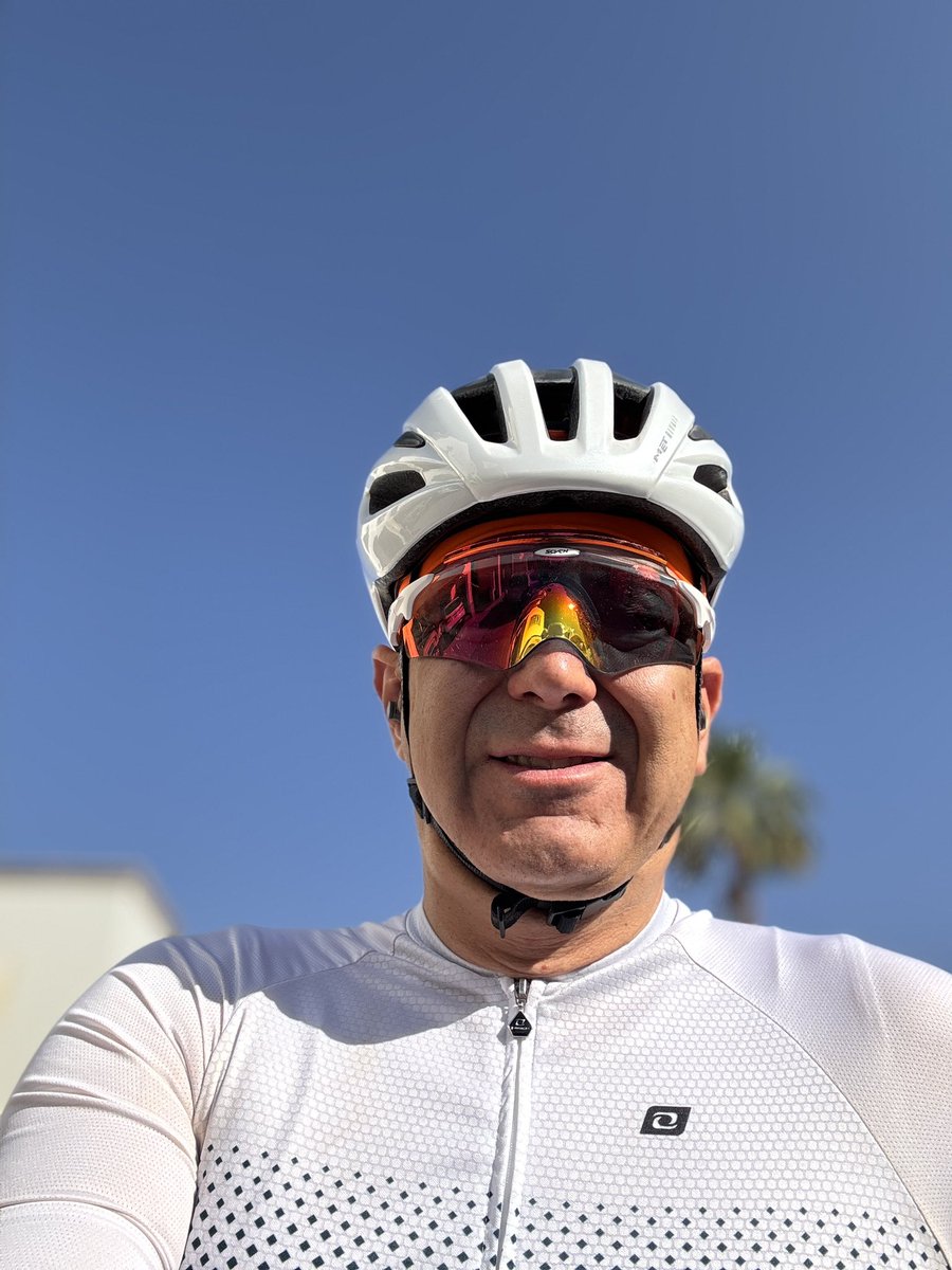 Domingo de rodada tranquila. Despejar la mente, fortalecer el cuerpo.  
#elSOLtedaEnergia