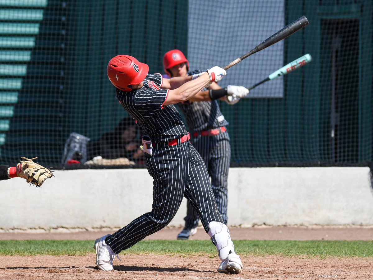 Bulldogs vs Huskies ⚾️ #ThisIsTheCWAC #CWACBaseball2025 #WIAAWA #SportsPhotography