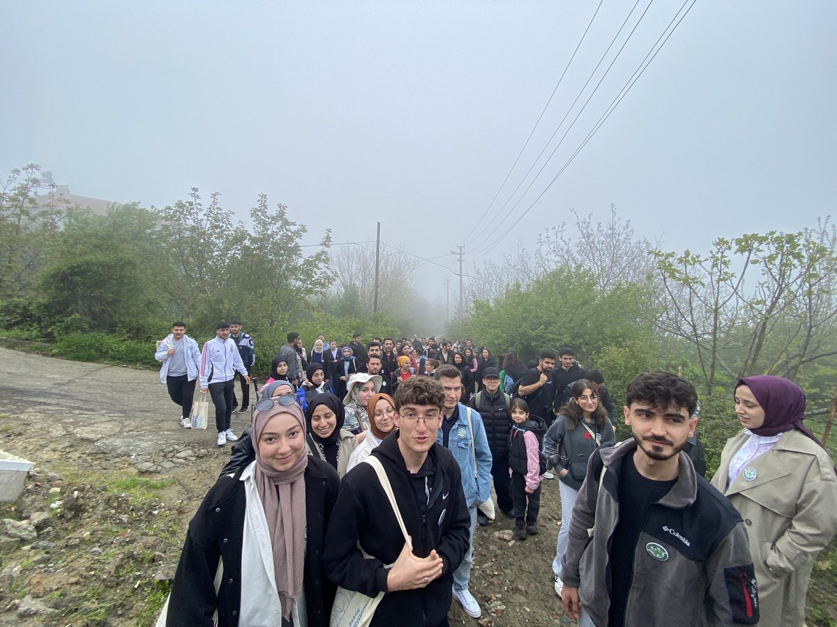 Mavi ve yeşili buluşturan şehir Bartın’da gerçekleştirdiğimiz doğa yürüyüşü etkinliğimiz. Bizler doğanın içinde bulunmaktan çok keyif aldık.💚