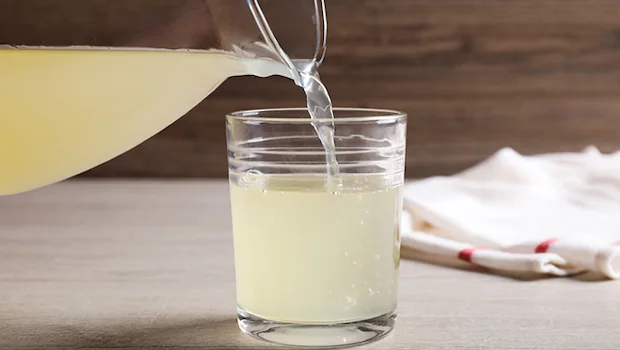 NDTVFood's tweet photo. Petha + Coconut Water = A Power-Packed Tonic You Can Drink This Summer
https://t.co/bEIevq3Ck3
#petha #coconutwater #tonic https://t.co/SI0bvFA0JH