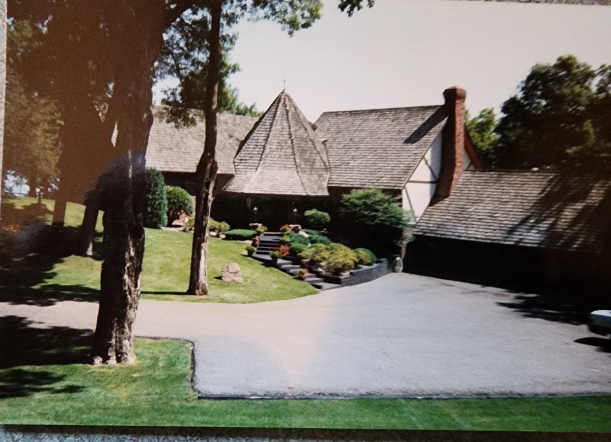 Below are photos of Verne and Mary Gagne's dream home. This home was built in the late 1960's off Lake MInnetonka, MN. In the 1980's the state of Minnesota and the Hennepin County Parks went to court and had the property condemned to build a state park.