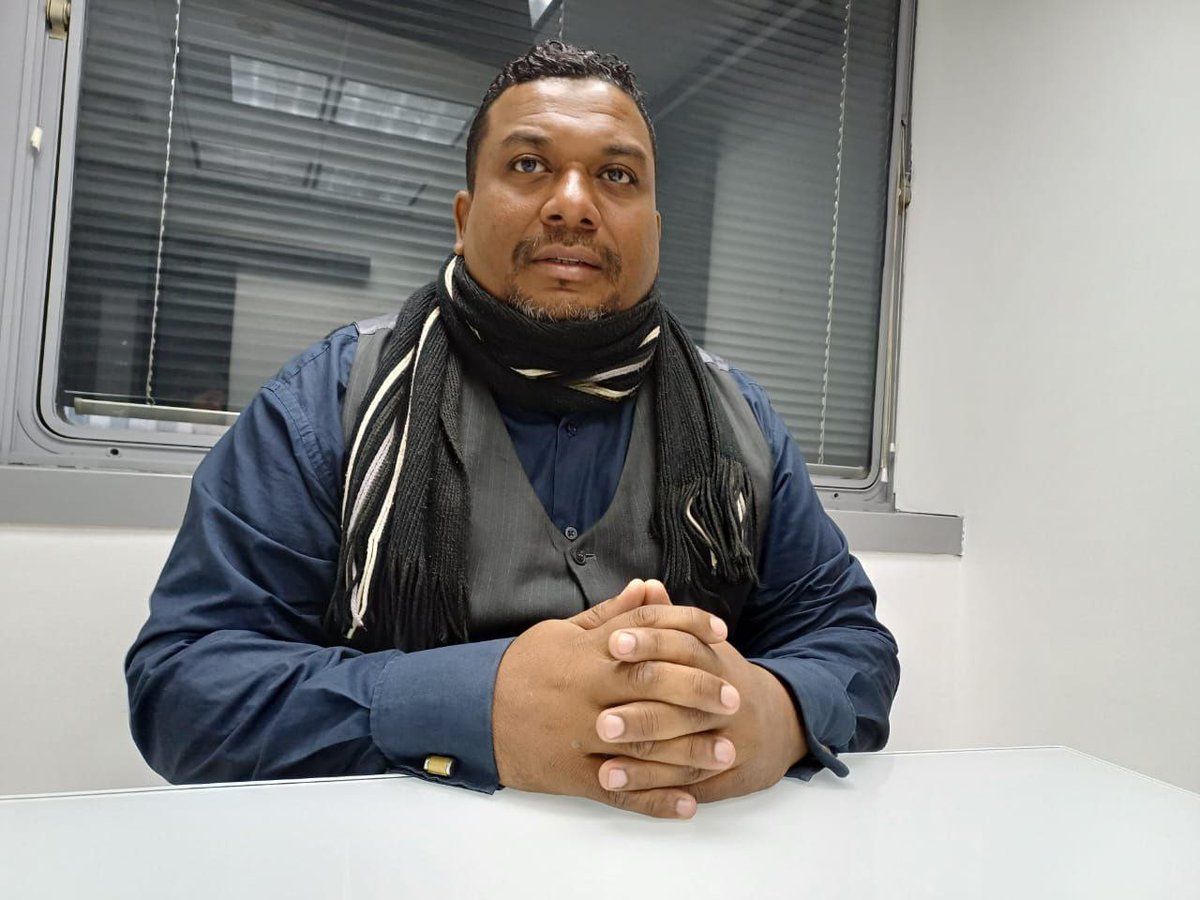 Luis Felipe Honore: Tenemos que votar porque no se le debe dar más poder al poder tinyurl.com/yt9eks2j