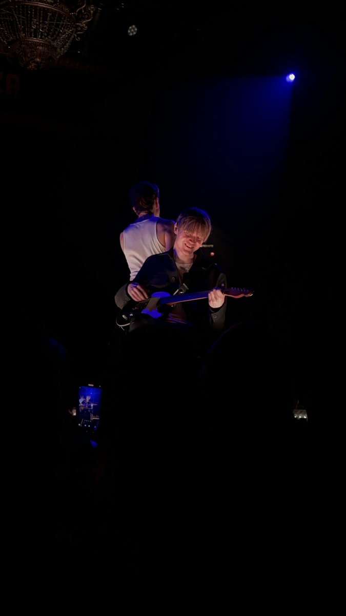 Molly Adams tweet media