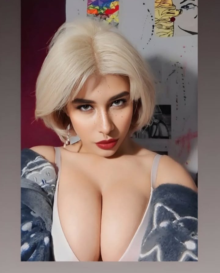 ur_goddesss_diy's tweet photo. Ur mommy 💓 https://t.co/PsJVnr5VWX