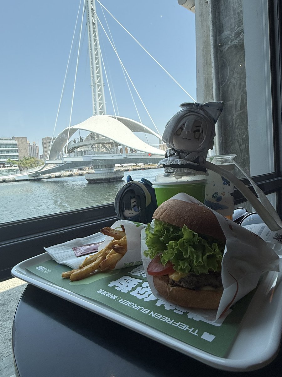 Amber24467448's tweet photo. 感謝大家的參與跟交換的卡片還有零食
這趟高雄活動真的玩得很開心！！！
第一次從北部搭客運到高雄玩了兩天
U-San真的帶給我很多美好的回憶
#dear_u_san
#BlueflämeslightUup https://t.co/n0cVyC54hz