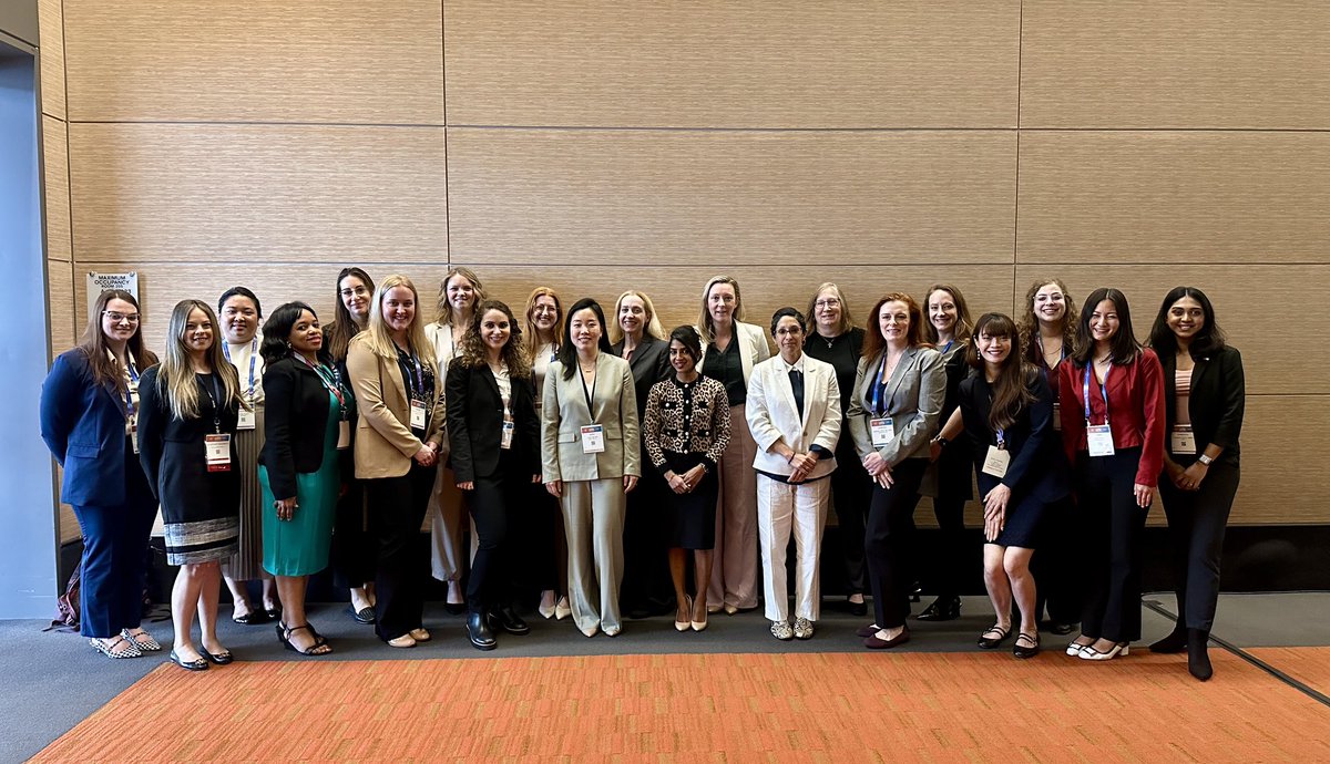 Nora Kim, MD (@norakimmd) on Twitter photo Honored to be the recipient of the Shelly D. Timmons Leadership Award this year. Huge thank you to Dr. Timmons <a href="/sdtimmons/">Shelly Timmons</a>, <a href="/NREFORG/">NREF</a> <a href="/WomenInNSGY/">Women In Neurosurgery (WINS)</a> <a href="/AANSNeuro/">AANS</a> and everyone who has supported me <a href="/NYUneurosurgery/">NYUneurosurgery</a>. Looking forward to it paying it forward! Honored to be the recipient of the Shelly D. Timmons Leadership Award this year. Huge thank you to Dr. Timmons <a href="/sdtimmons/">Shelly Timmons</a>, <a href="/NREFORG/">NREF</a> <a href="/WomenInNSGY/">Women In Neurosurgery (WINS)</a> <a href="/AANSNeuro/">AANS</a> and everyone who has supported me <a href="/NYUneurosurgery/">NYUneurosurgery</a>. Looking forward to it paying it forward!