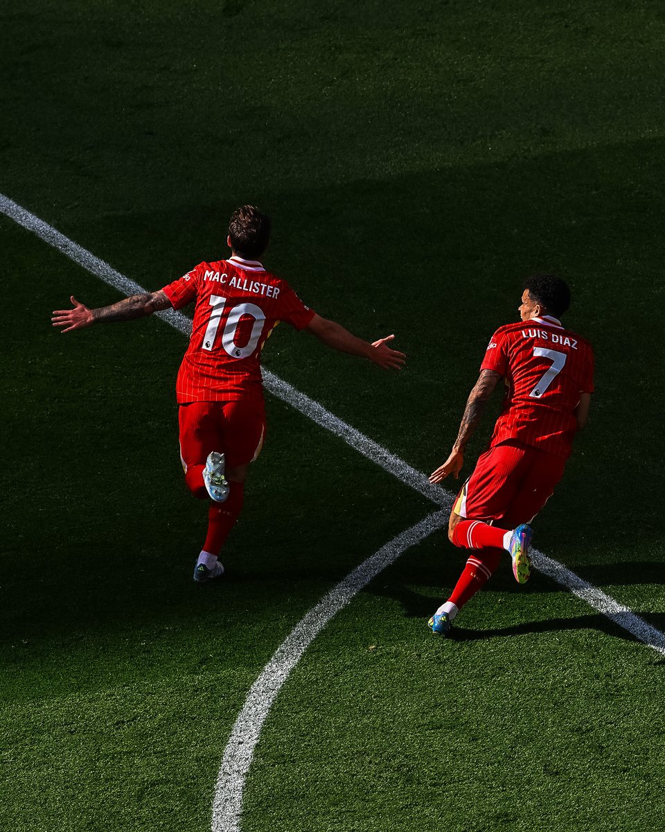 LFC's tweet image. 🤩🤩