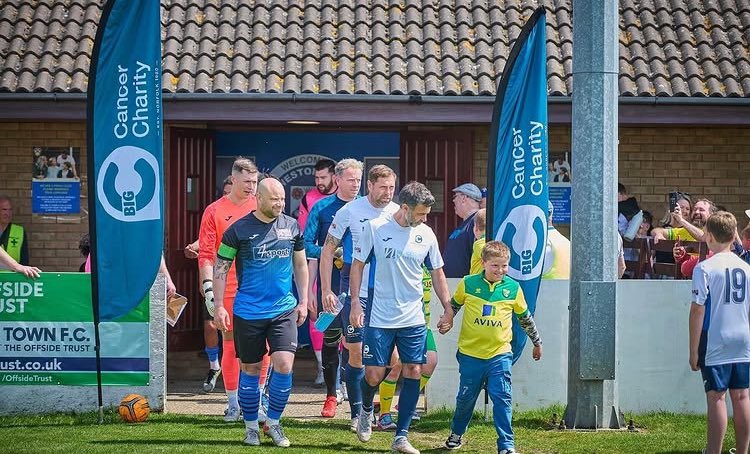 Help Delete Cancer (@delete_cancer) on Twitter photo βοΈ Three Weeks Today βοΈ
π
Sunday 18th May 2025
π Big C XI
β° Kick Off 12pm
π <a href="/fakenhamtownfc/">Fakenham Town FC</a>
π eventbrite.co.uk/e/big-c-xi-chaβ¦
Supporting the amazing <a href="/bigctweets/">Big C Cancer Charity</a>
At a venue that holds many wonderful memories, supporting something close to all our hearts π, see you all soon π βοΈ Three Weeks Today βοΈ
π
Sunday 18th May 2025
π Big C XI
β° Kick Off 12pm
π <a href="/fakenhamtownfc/">Fakenham Town FC</a>
π eventbrite.co.uk/e/big-c-xi-chaβ¦
Supporting the amazing <a href="/bigctweets/">Big C Cancer Charity</a>
At a venue that holds many wonderful memories, supporting something close to all our hearts π, see you all soon π