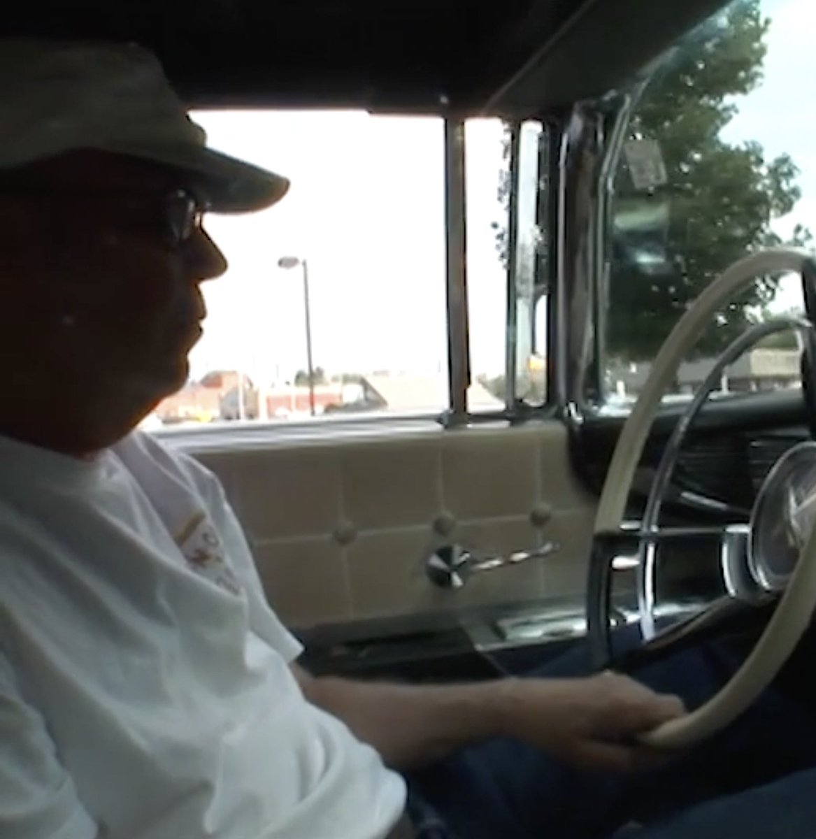 Neil Young In-N-Out tee shirt fashion moment