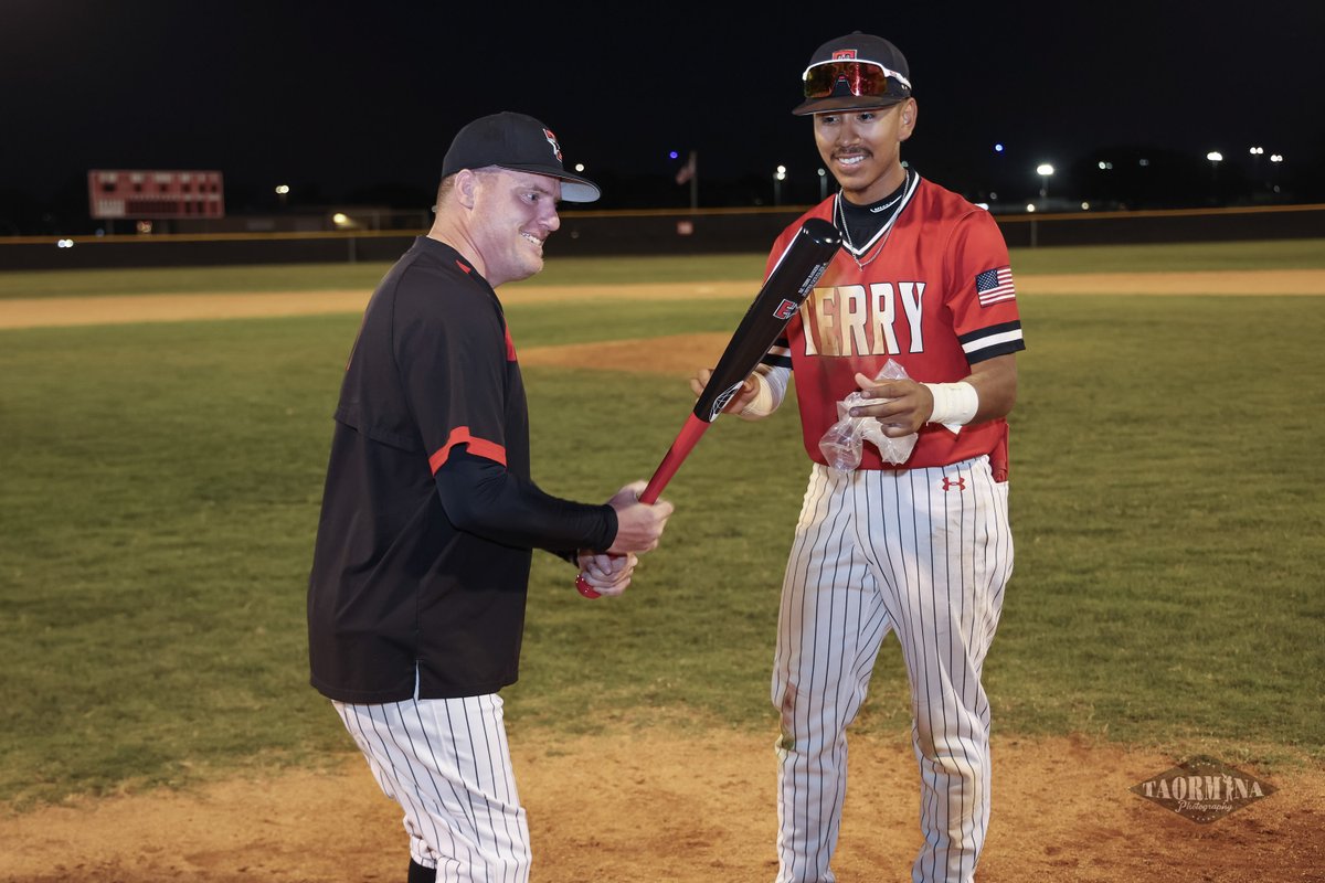 Rhonda Taormina (@real_rhonda_t) on Twitter photo Senior recognition night for the graduating Terry Ranger seniors. ⚾️ <a href="/BFTerry_BSBL/">B.F. Terry Baseball</a> <a href="/justgougler/">Coach Justin Gougler M.Ed./MS SPMT ⚾️🧢🏴☠️</a> <a href="/Terry_Rangers/">Terry High School - Lamar CISD</a> <a href="/Darnelljackson6/">Darnell Jackson </a> <a href="/lcisdathletics/">LCISD ATHLETIC DEPT.</a> Senior recognition night for the graduating Terry Ranger seniors. ⚾️ <a href="/BFTerry_BSBL/">B.F. Terry Baseball</a> <a href="/justgougler/">Coach Justin Gougler M.Ed./MS SPMT ⚾️🧢🏴☠️</a> <a href="/Terry_Rangers/">Terry High School - Lamar CISD</a> <a href="/Darnelljackson6/">Darnell Jackson </a> <a href="/lcisdathletics/">LCISD ATHLETIC DEPT.</a>