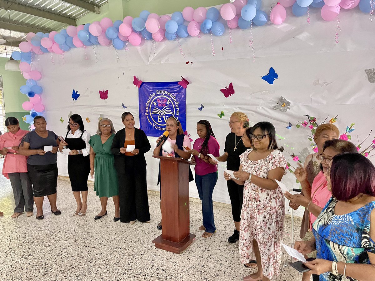 Agradecemos a la Fundación Emprendedoras Virtuosas, por su amable invitación, ya que para mí fue un honor ser parte de esta iniciativa que impulsa el crecimiento, la dignidad y el empoderamiento de tantas mujeres valiosas en nuestra sociedad.

#FelixEncarnacion
#Diputado