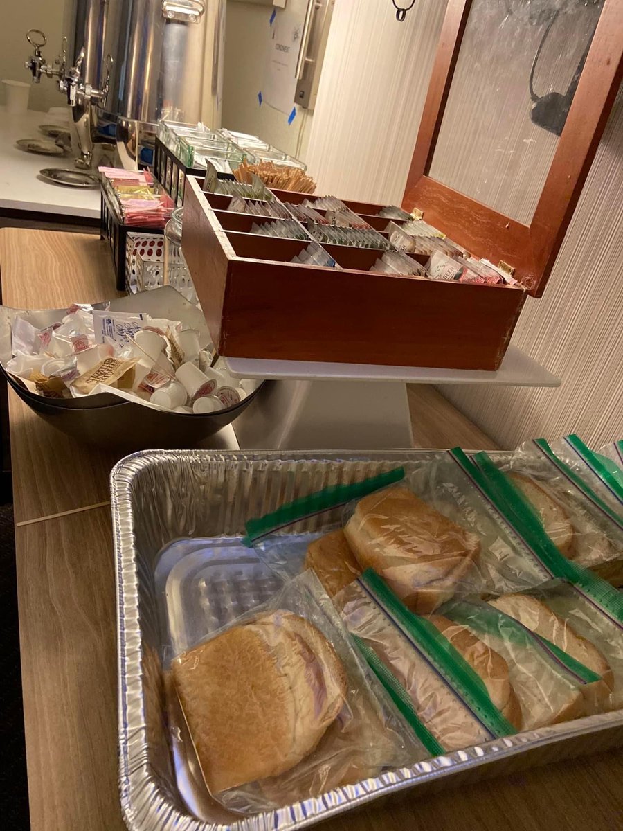 So… you know how Sunday Lunch is the last meal served at #JordanCon? And you know how that’s now? Well, it’s time to eat up every last scrap of food the ConSuite has!!! Go forth and take whatever your heart desires from the ConSuite— the Mistress of the Kitchens will thank you!