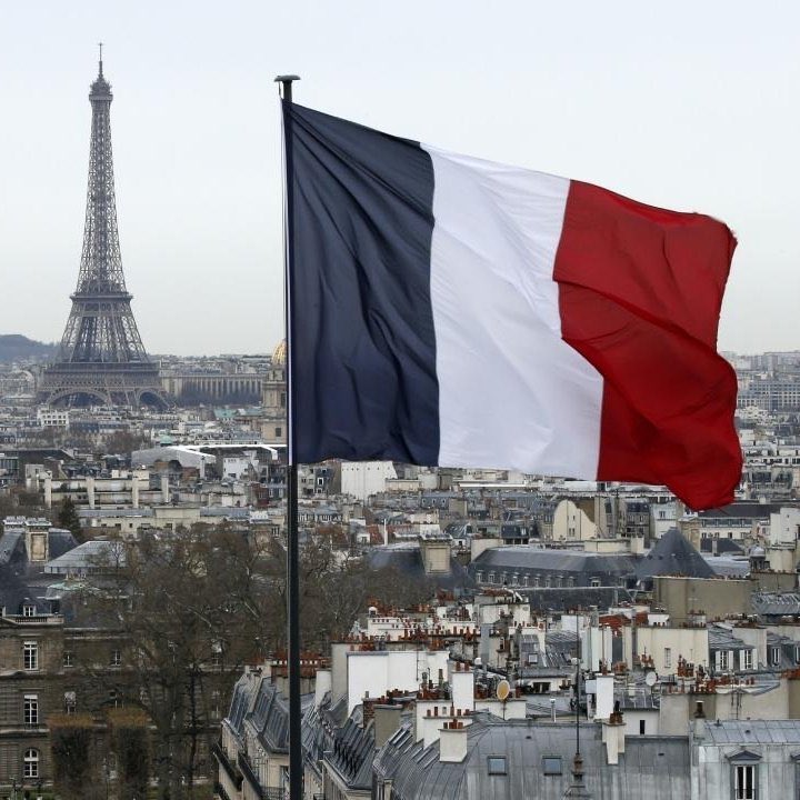 TruthSocietyNet's tweet photo. 🚨BREAKING

India and France are scheduled to finalize a ₹63,000 crore (approximately $7.6 billion) government-to-government deal for 26 Rafale-Marine (Rafale-M) fighter jets tomorrow.

#India #France #RafaleMarine #FighterJets #Military #Defense #news #truthsocietynetwork https://t.co/2vZbYu7dLo