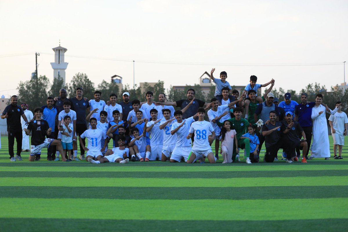 a7bk1616's tweet photo. الف مبروك الصعود لدوري الدرجة الأولى تحت 18 سنة 

مبروك لـ المدرب / @bader_Alshafe 
ومدير الفريق /  @saad_alm7ini 
والاداري / عبدالله عوض https://t.co/z2JwhtwpZT