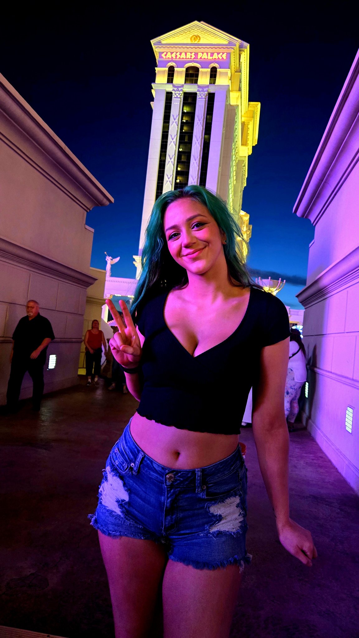 GpjkP8fXEAAp6ES?format=jpg&name=orig