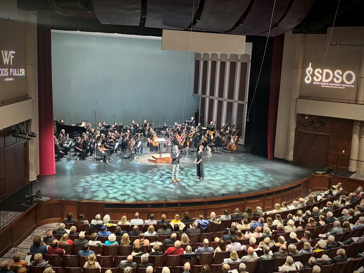 Paul TenHaken (@paultenhaken) on Twitter photo What an honor to welcome Norwegian Ambassador <a href="/AHuitfeldt/">Anniken Huitfeldt</a> to Sioux Falls for the <a href="/SDSymphony/">South Dakota Symphony Orchestra</a> performance of "Giants in the Earth" and to share the stage with our award winning orchestra. The arts and culture scene in Sioux Falls continues to shine bright! What an honor to welcome Norwegian Ambassador <a href="/AHuitfeldt/">Anniken Huitfeldt</a> to Sioux Falls for the <a href="/SDSymphony/">South Dakota Symphony Orchestra</a> performance of "Giants in the Earth" and to share the stage with our award winning orchestra. The arts and culture scene in Sioux Falls continues to shine bright!