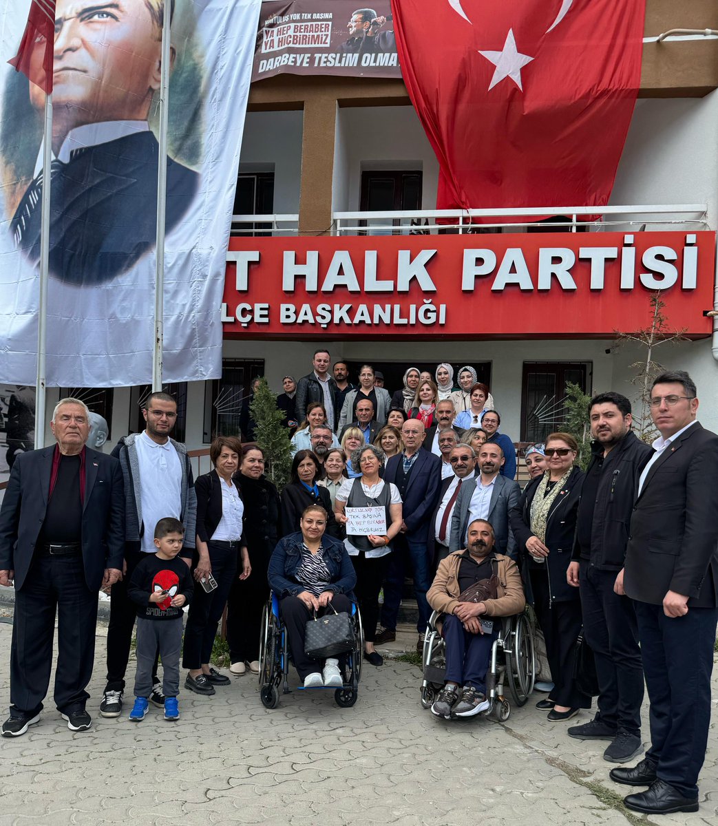 CHP Ankara Engelliler Komisyonu Olarak, Olağan Toplantımızı Çubuk İlçemizde Gerçekleştirdik. 10-16 Mayıs Tarihleri Arasındaki Engelliler Haftasında Yapacaklarımız Hakkında Görüş Alışverişinde Bulunduk. Bizleri En İyi Şekilde Ağırlayan Çubuk İlçe Başkanımıza Teşekkür Ederiz...