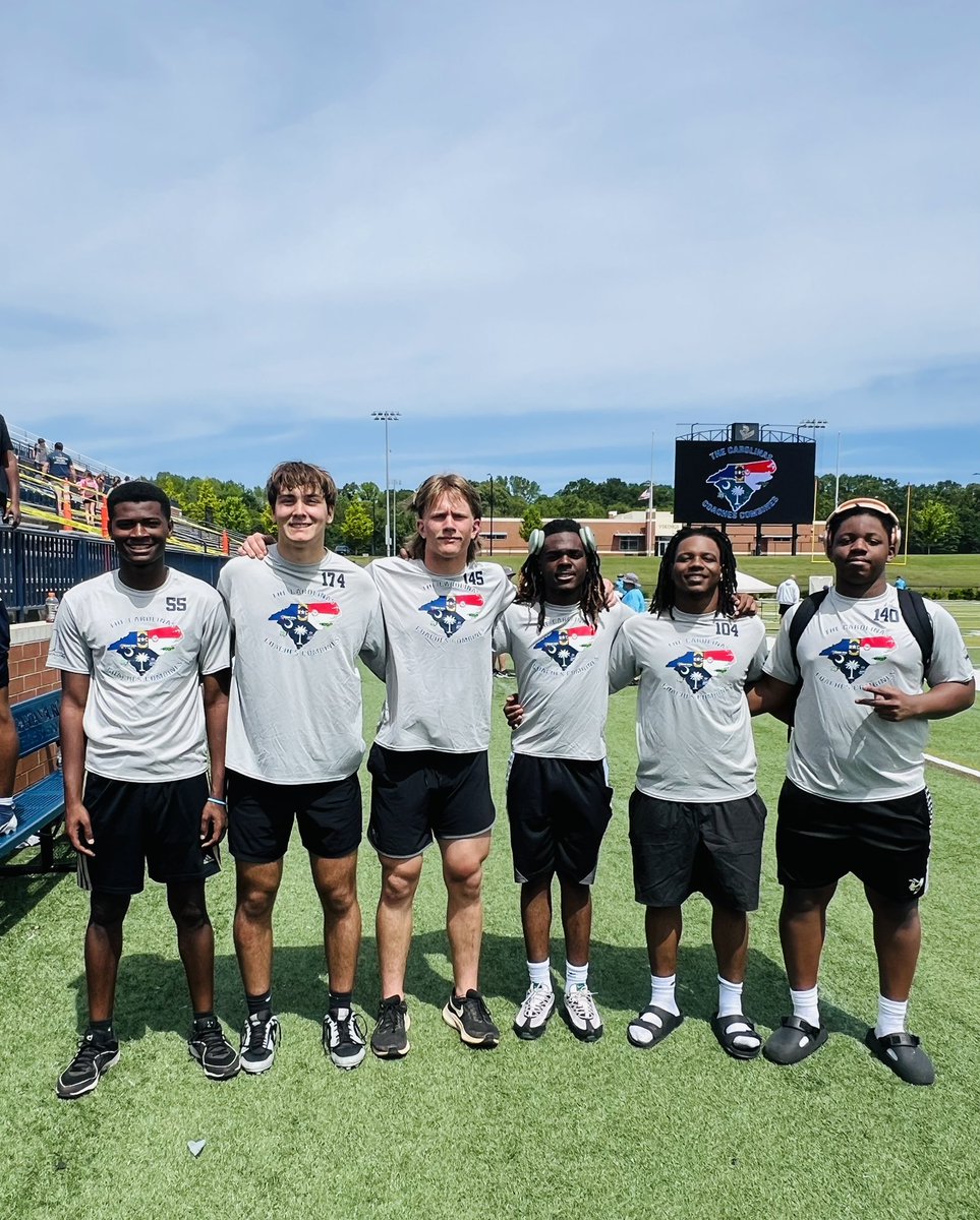 Proud of how these guys competed today!  Go Jackets <a href="/TLH_Football/">TL Hanna Football</a> <a href="/WalkerKelley13/">Walker_Kelley13</a> <a href="/Emari_Nance21/">Emari Nance</a> <a href="/johnmtripp/">John Michael Tripp</a> <a href="/JaylainAcker/">Jaylain Acker</a> <a href="/JameerionOliver/">Jameerion Oliver</a> Malachi Miles!