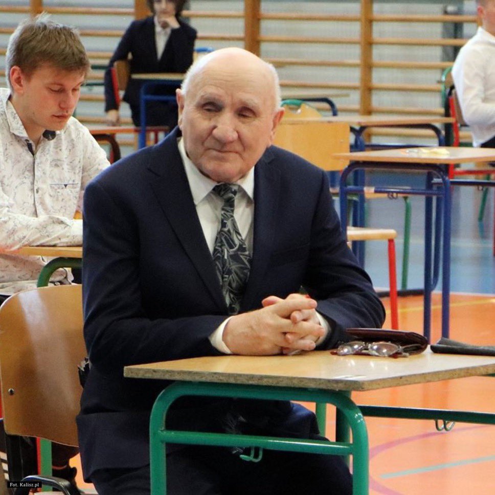 🌐 ᴛʜᴇᴘᴏʟᴀɴᴅɴᴇᴡs 🌐 tweet media