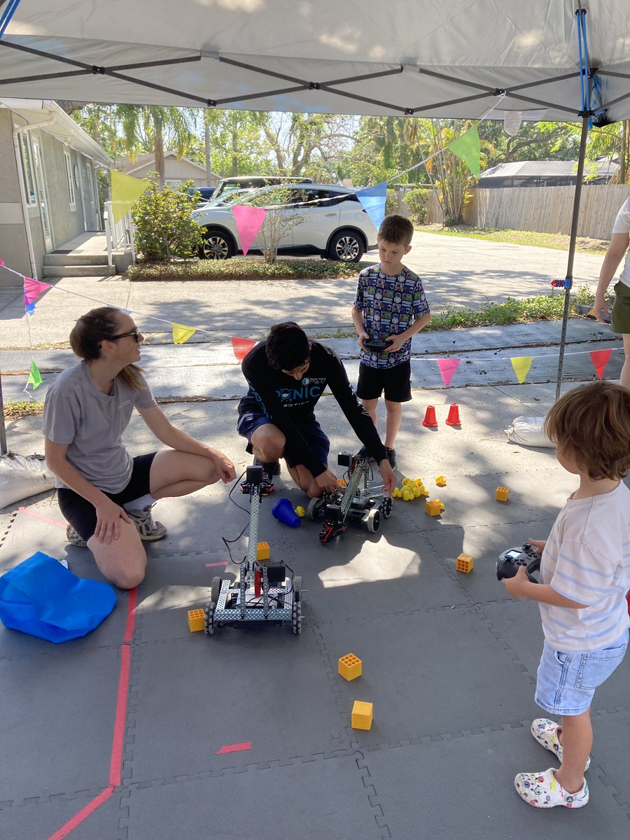 Kelly Griffith tweet media