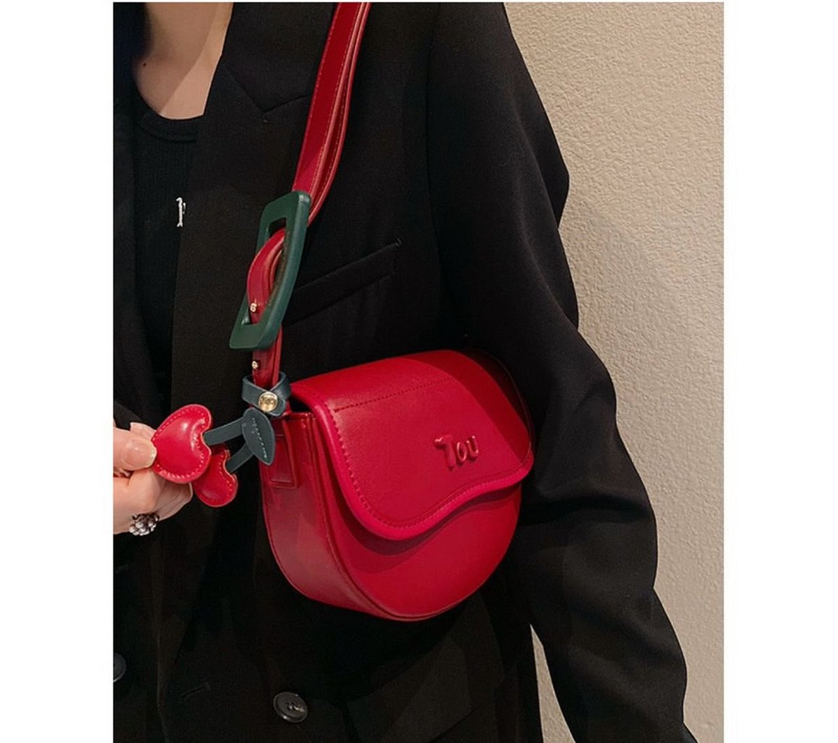 CWears365's tweet photo. cherry E. E. E, luxe bag

price : 27,000

Size :Midium

#ENUGU #benin #africa Davido Asake NYSC Burna #WanniDanbaki #kano #jos
#Wizkid LAHO peller Jarvis #Davido Asher Ebuka I BELONG TO JESUS Wizkid  
Tompolo Super Smash Bros https://t.co/NBWXHc2ItT