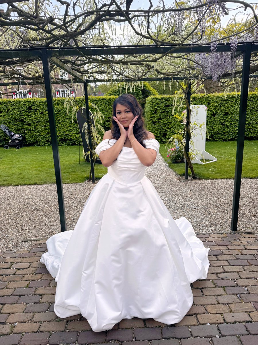 Mellina van Meurs ♡ tweet media