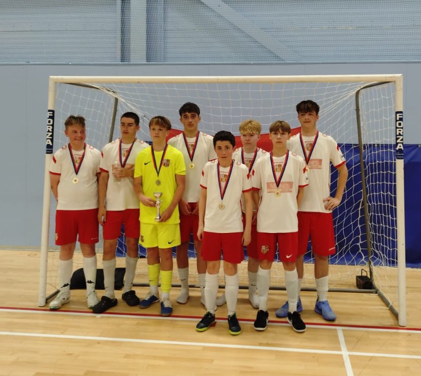 Wessex Futsal Club (@wessexfutsal) on Twitter photo Congratulations also to our U-15/16’s who won all their games too in the <a href="/HampshireFA/">Hampshire FA</a> youth futsal cup today!
Finishing off a 100% weekend for the whole club.
#KOKO
❤️⚽️ Congratulations also to our U-15/16’s who won all their games too in the <a href="/HampshireFA/">Hampshire FA</a> youth futsal cup today!
Finishing off a 100% weekend for the whole club.
#KOKO
❤️⚽️