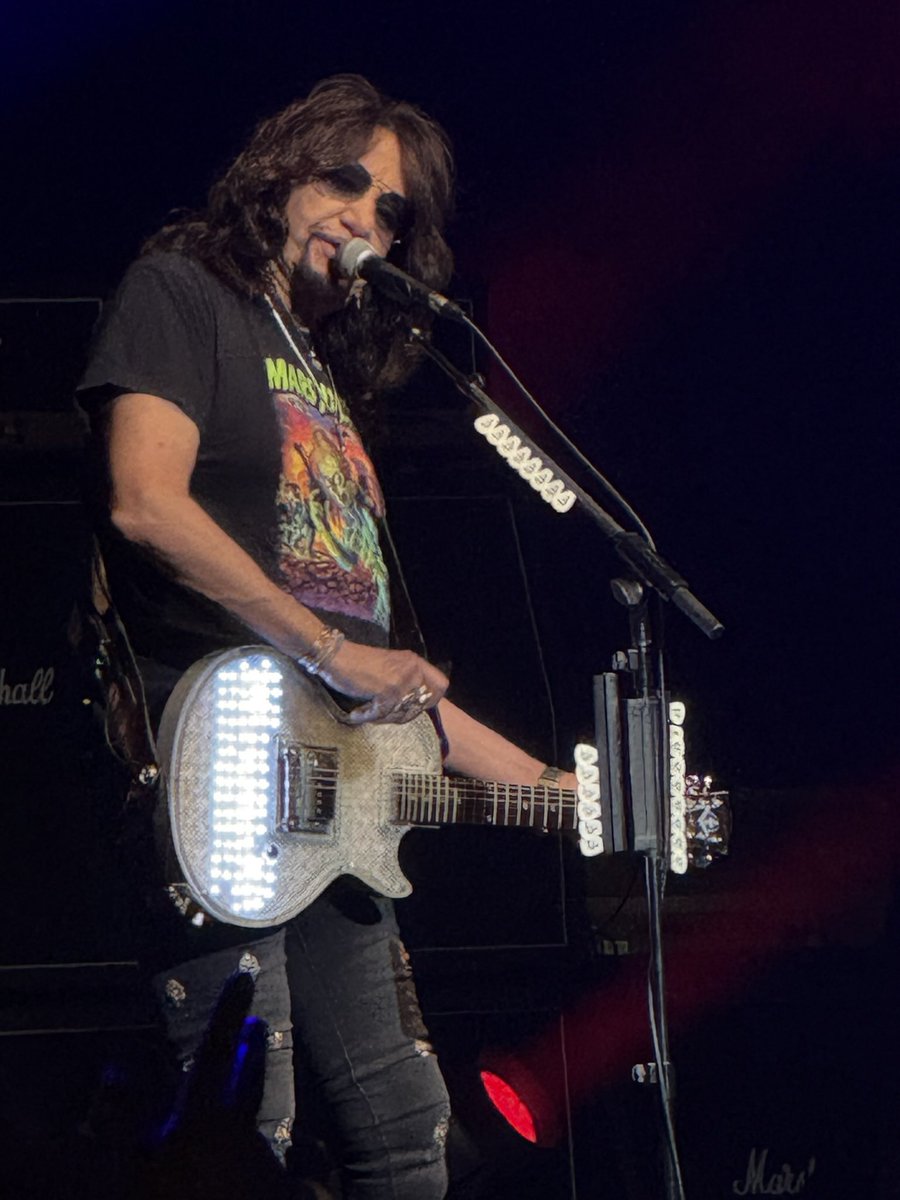 Happy Birthday Ace Frehley! <a href="/ace_frehley/">Ace Frehley</a> <a href="/kiss/">KISS</a> #GuitarGod