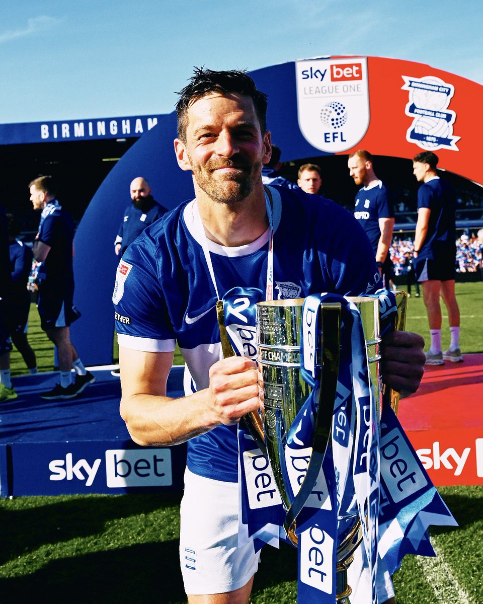 The perfect way to sign out. 🏆 💙