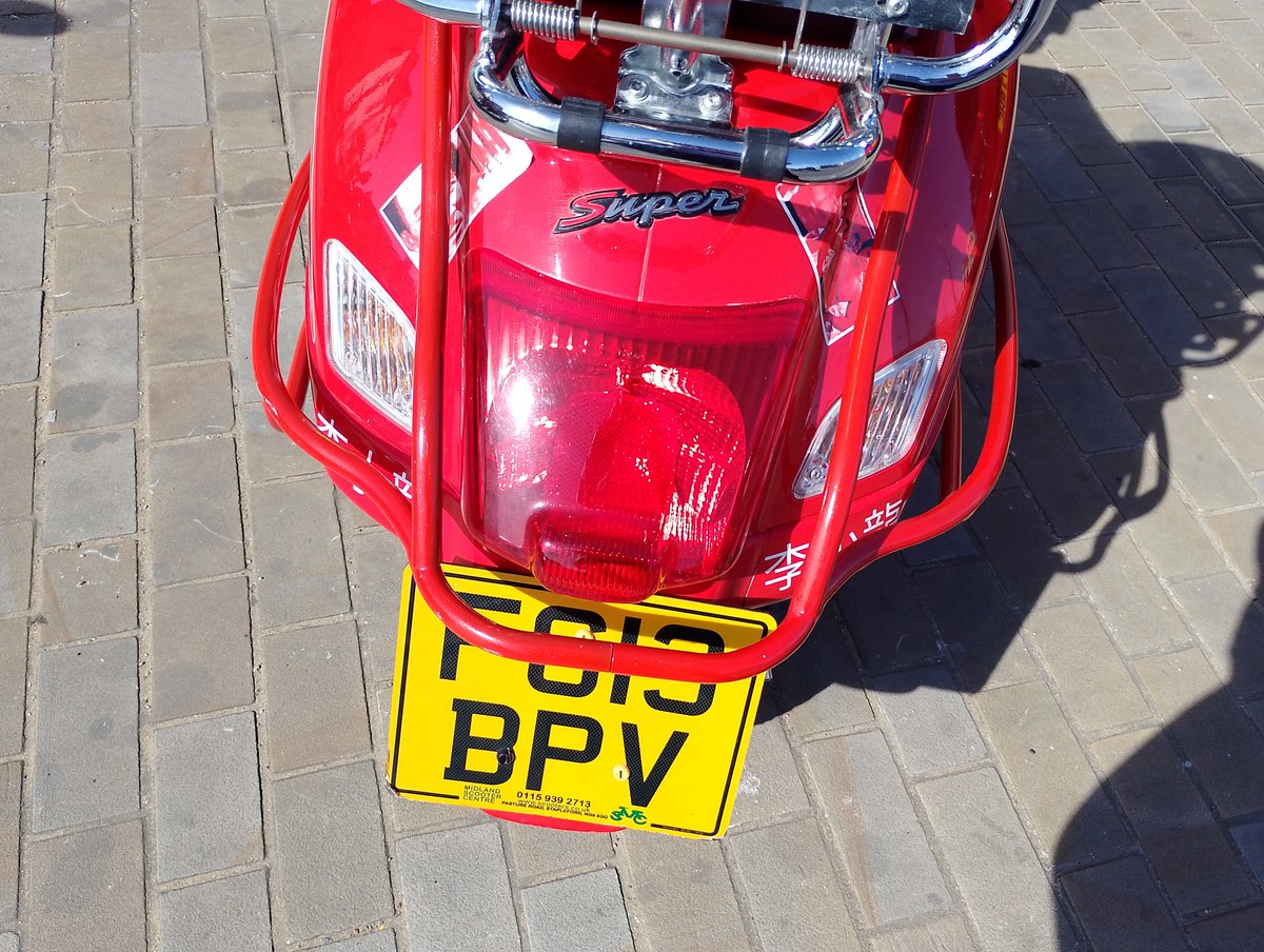 badersbusco's tweet photo. Bruce Lee scooter at Scarborough today #brucelee #shannonlee https://t.co/1QlcoRIgXe