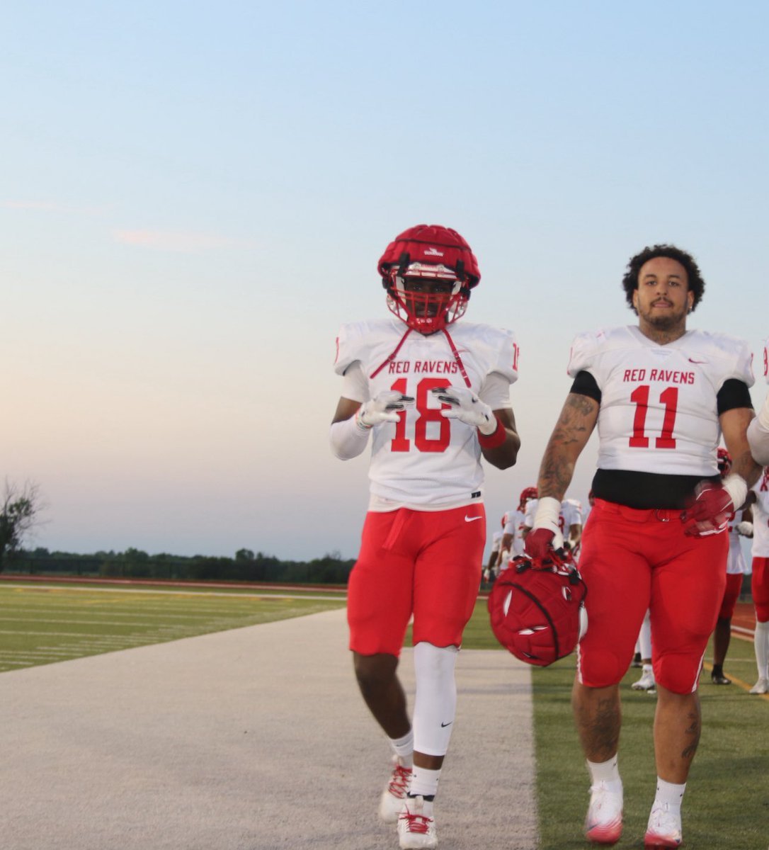 Spring Ball✅
DM For Film‼️‼️
Defensive End 
Coffeyville Community College
<a href="/Coach_Birt/">Coach Birt</a> @CoachEdney