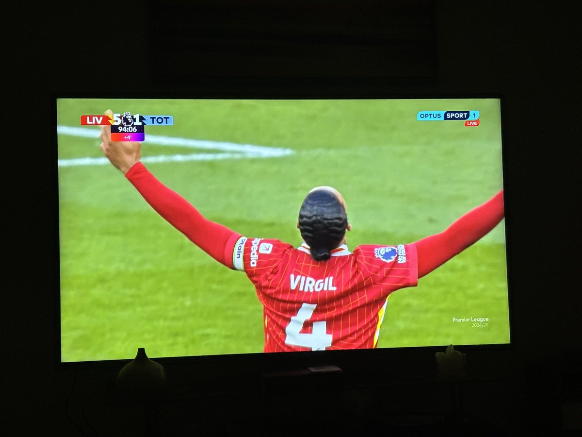 What a club. What a night. #Anfield was incredible. We finally get to celebrate No.20 in style, get the party started <a href="/LFC/">Liverpool FC</a> #champions #PremierLeague ❤️🏆