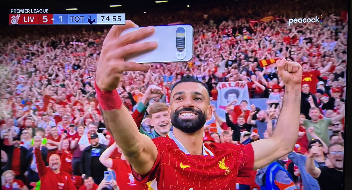 We’re going to win the league…..  @mosalah @liverpoolfc #YNWA #egyptianking👑🇪🇬 #LFC <a href="/peacock/">Peacock</a> #myheartisfull♥️ #premierleaguechampions