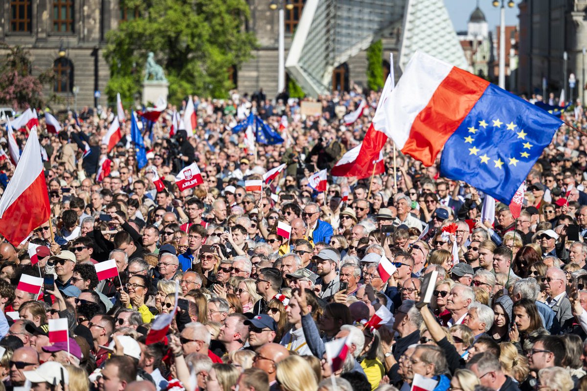 Adam Szłapka tweet media