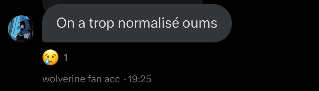 oumsita_'s tweet image. #azy 😃