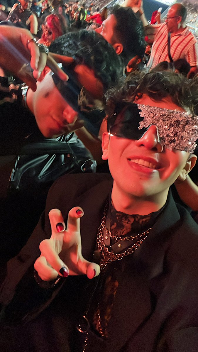 ᴊᴏᴛxsᴀᴜʀᴜs ʀᴇx 🦖 tweet media