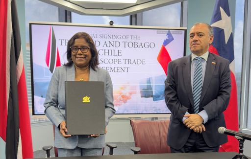 Signature après 8 ans de négociations d’un premier accord commercial partiel entre Trinidad and Tobago et le Chili .Le document paraphé accorde un accès préférentiel aux exportations énergétiques et non-énergétiques de Trinidad vers le Chili . Le marché chilien représente plus de