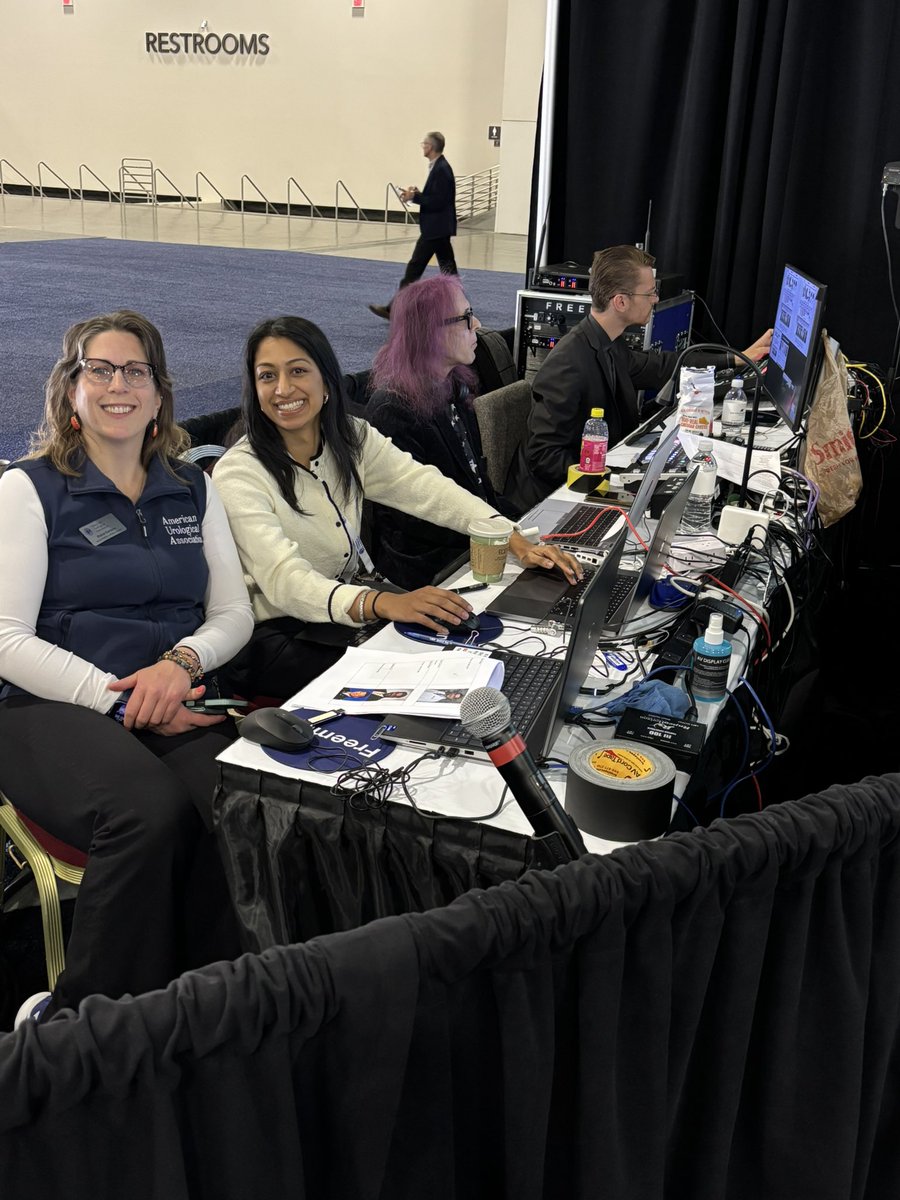 Michael Stifelman (@mdstifelman) on Twitter photo If you are seeing this head on over to robotics theatre. Great program just kicking off. Thank you <a href="/AmerUrological/">Amer. Urol. Assn.</a> <a href="/Endo_Society/">Endourological Society</a> <a href="/IntuitiveSurg/">Intuitive</a> If you are seeing this head on over to robotics theatre. Great program just kicking off. Thank you <a href="/AmerUrological/">Amer. Urol. Assn.</a> <a href="/Endo_Society/">Endourological Society</a> <a href="/IntuitiveSurg/">Intuitive</a>