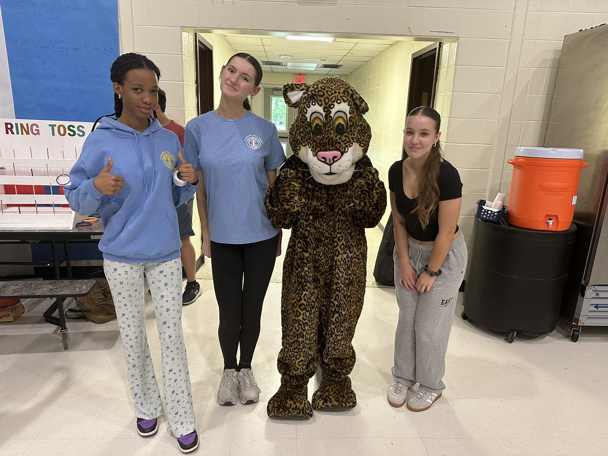 CH East Interact Club tweet media