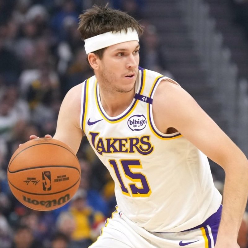 Lakers Lead tweet media