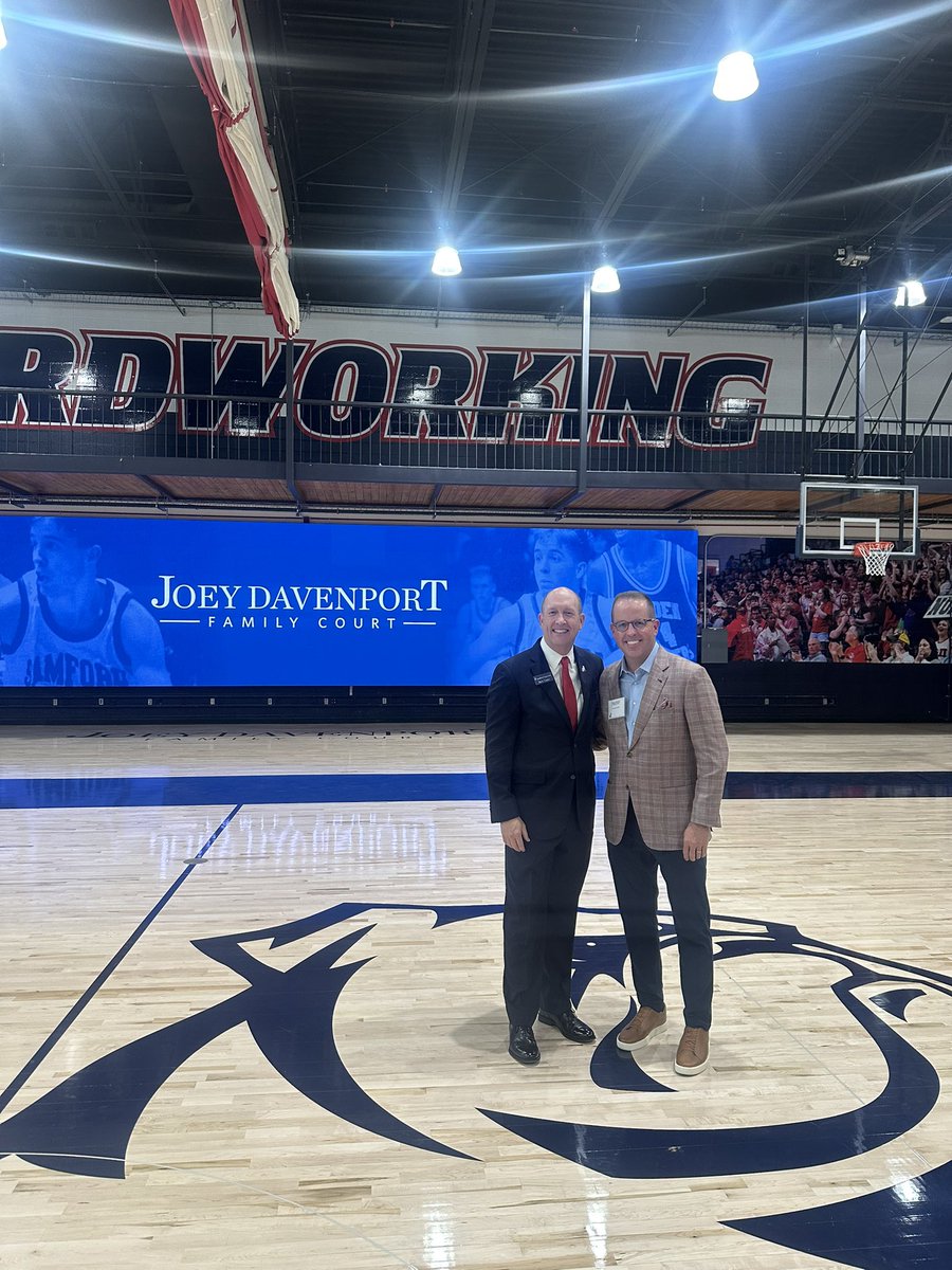 Honored to welcome Joey Davenport to Samford’s Athletic HOF and celebrate his investment in our new practice facility! #GoBulldogs #AllForSAMford