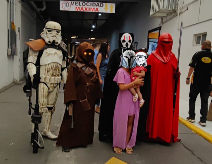 El pasado 26 de abril, Inquisitor's Squad, junto a refuerzos de Mexican Garrison, se dieron cita en la ciudad de Durango para convivir con los fans en una reconocida plaza especializada en tecnología. ¡La Fuerza se hizo sentir como nunca!
#501stLegion #RancorHuntersGarrison