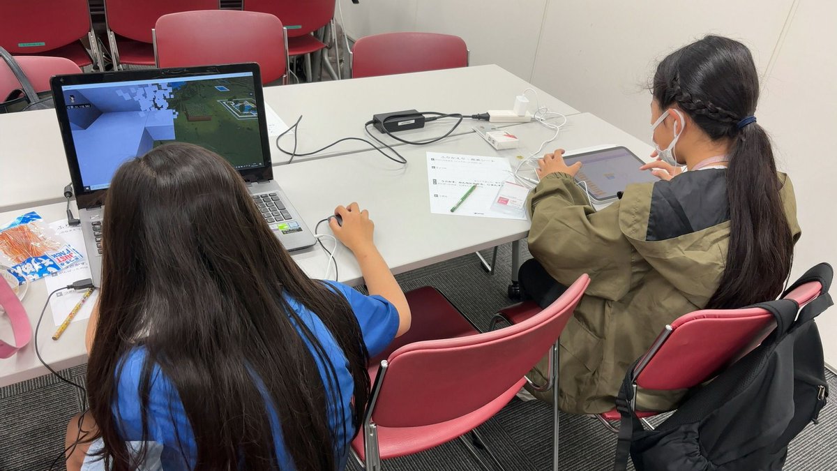 CoderDojoAzmn's tweet image. 4/26(土)14:00から #CoderDojo あざみ野を開催しました。3人のニンジャと楽しい時間を過ごしました。開催報告をFacebookにポストしましたのでご覧ください。ご参加いただいたみなさま、ありがとうございました。#プログラミング #子ども向け facebook.com/CoderDojoAzami…
